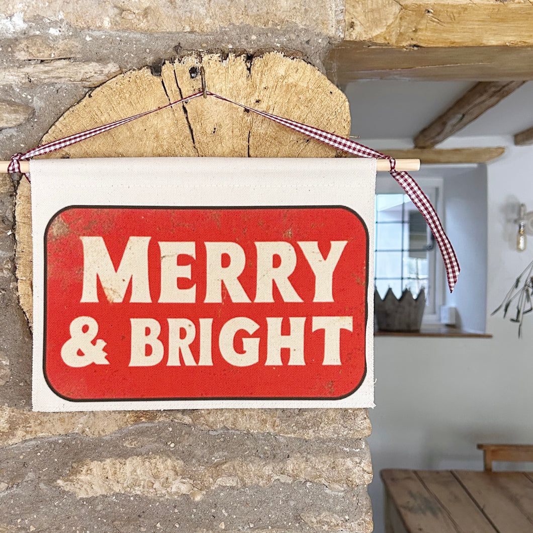 Handmade Small MERRY & BRIGHT Wall Hanging